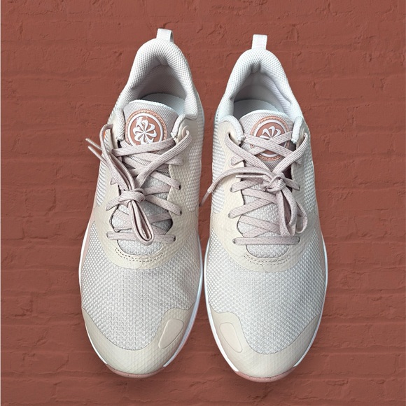 New Women’s Size 10 Pink Oxford Nike City Rep TR Training Shoes DA1351 604 - Picture 3 of 9